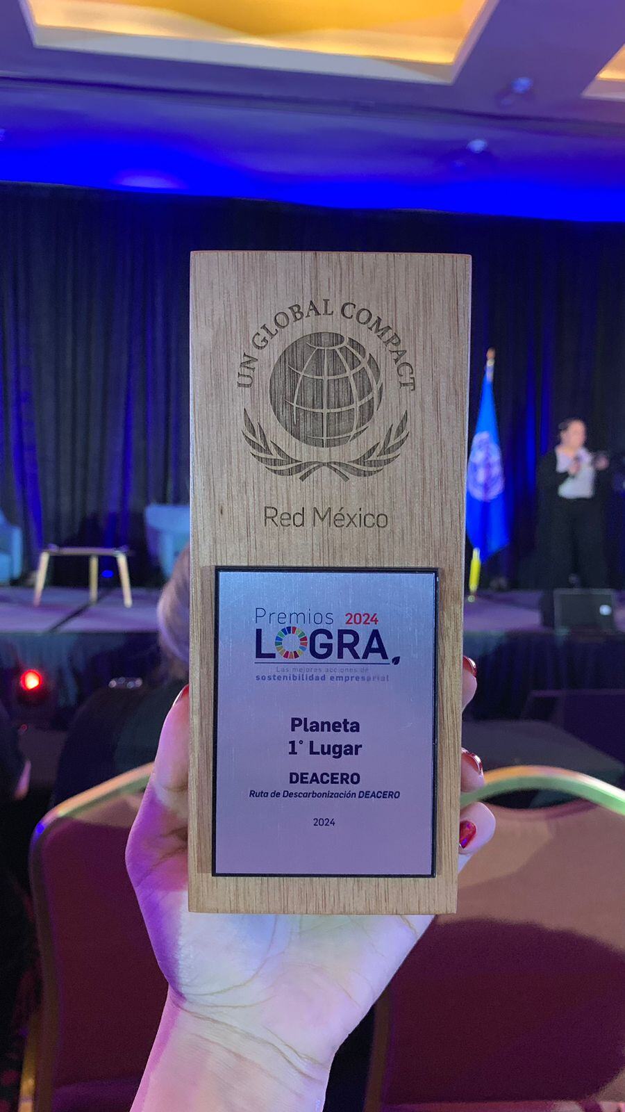 Premio LOGRA categoria Planeta 4