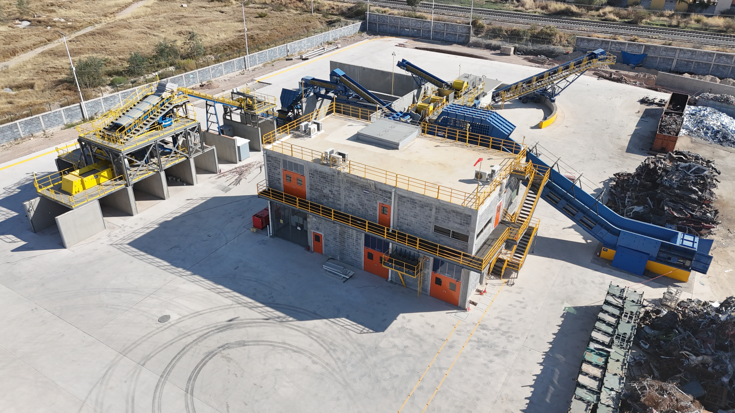 d2ea9f4a-a3a4-4a8d-8475-74e166692f6a